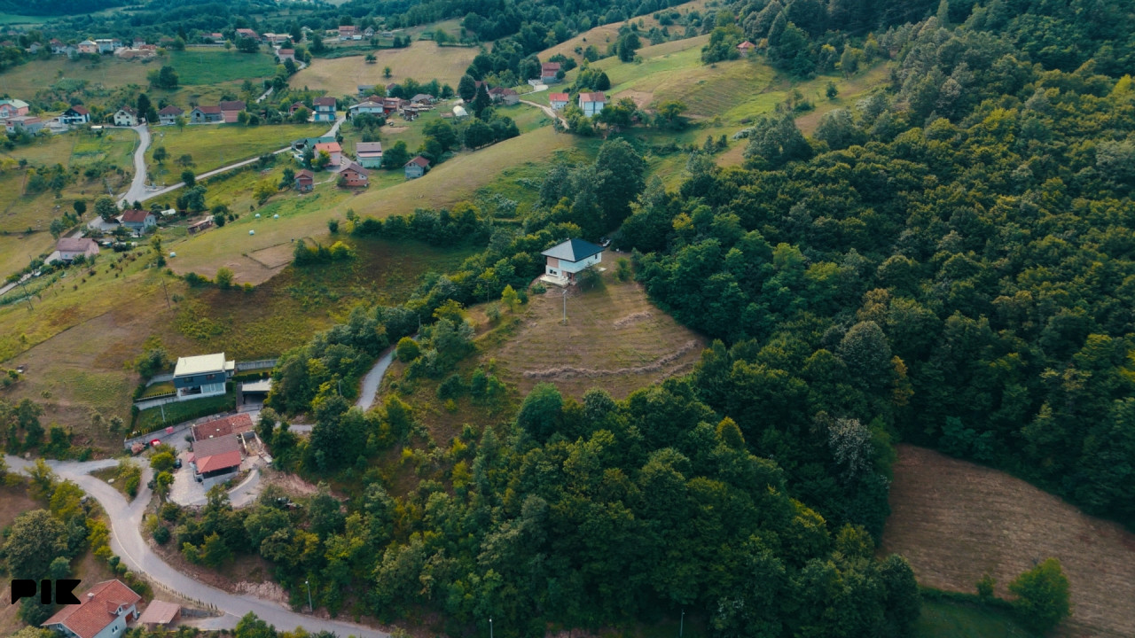 Prodaja kuća Bosanska Krupa-Ljusina 9