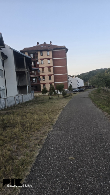Zemljište Lopare 13