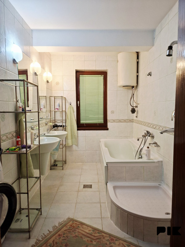 KOMFORAN I NAMJESTEN TROSOBAN STAN U CENTRU SARAJEVA 90m2 16