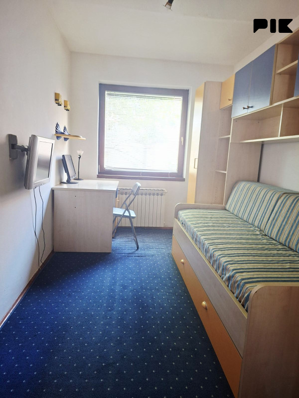 KOMFORAN I NAMJESTEN TROSOBAN STAN U CENTRU SARAJEVA 90m2 22