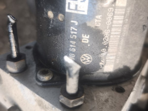abs pumpa golf 4 vise komada na stanju