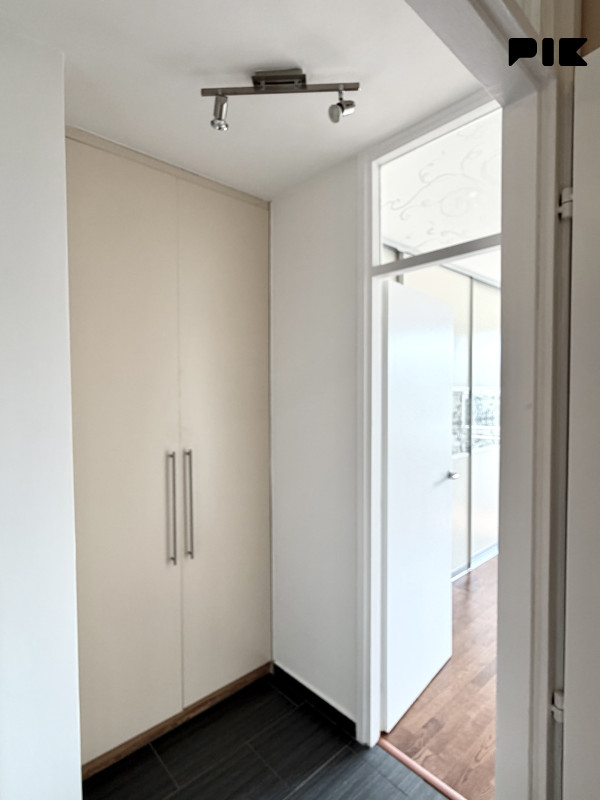 Trosoban stan 71m2 / Hrasno / 16. sprat / renoviran / 2 balkona 12