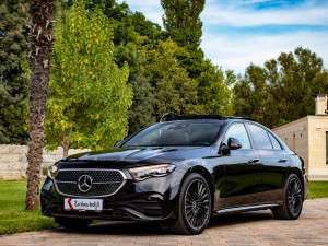 Mercedes E 450 d 4Matic AMG NIGHT-PAKET AIRMATIC DIGITAL Panorama