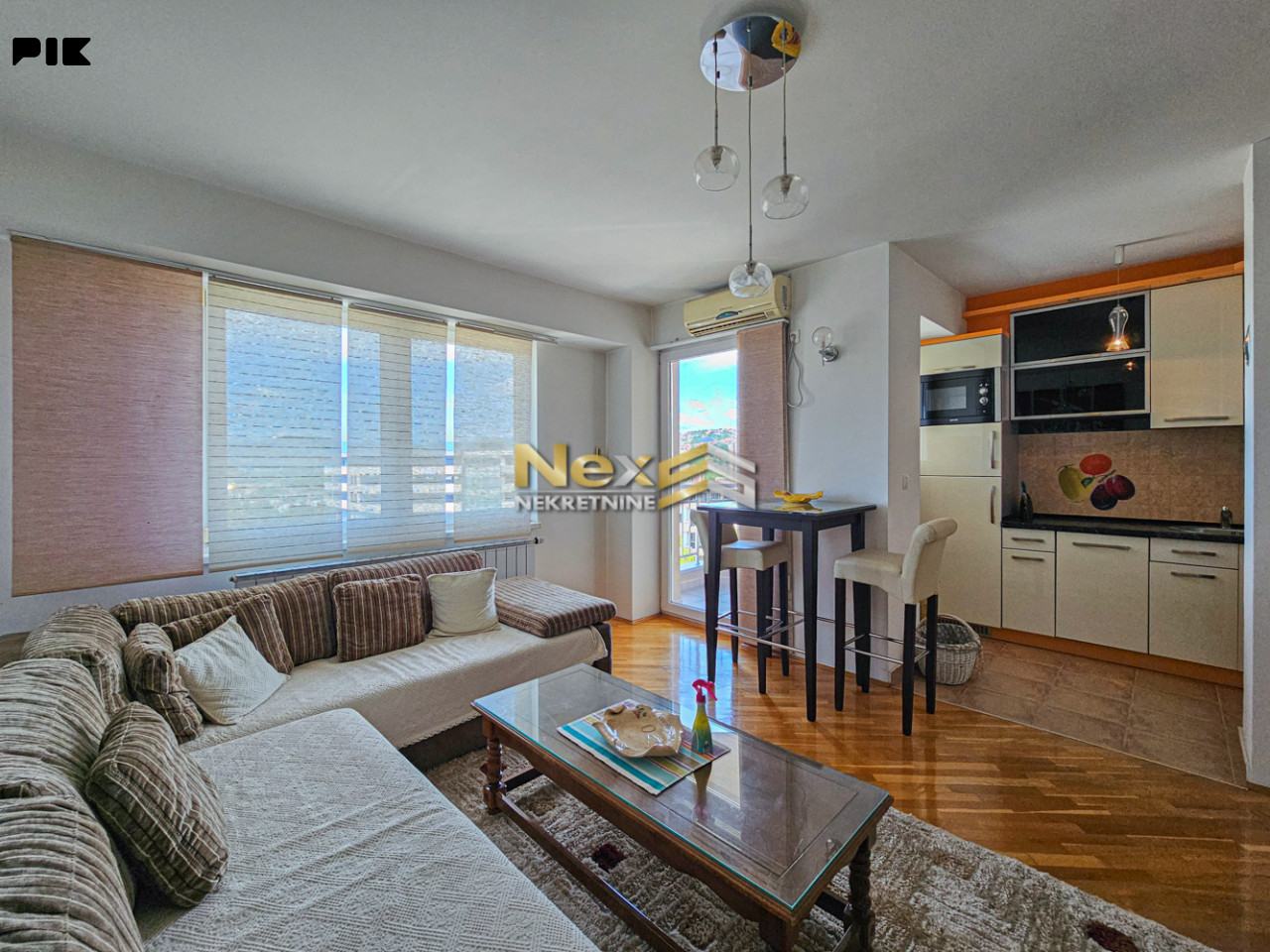 Trosoban stan sa otvorenim pogledom Tibra I/Novi Grad 65,46 m2 9