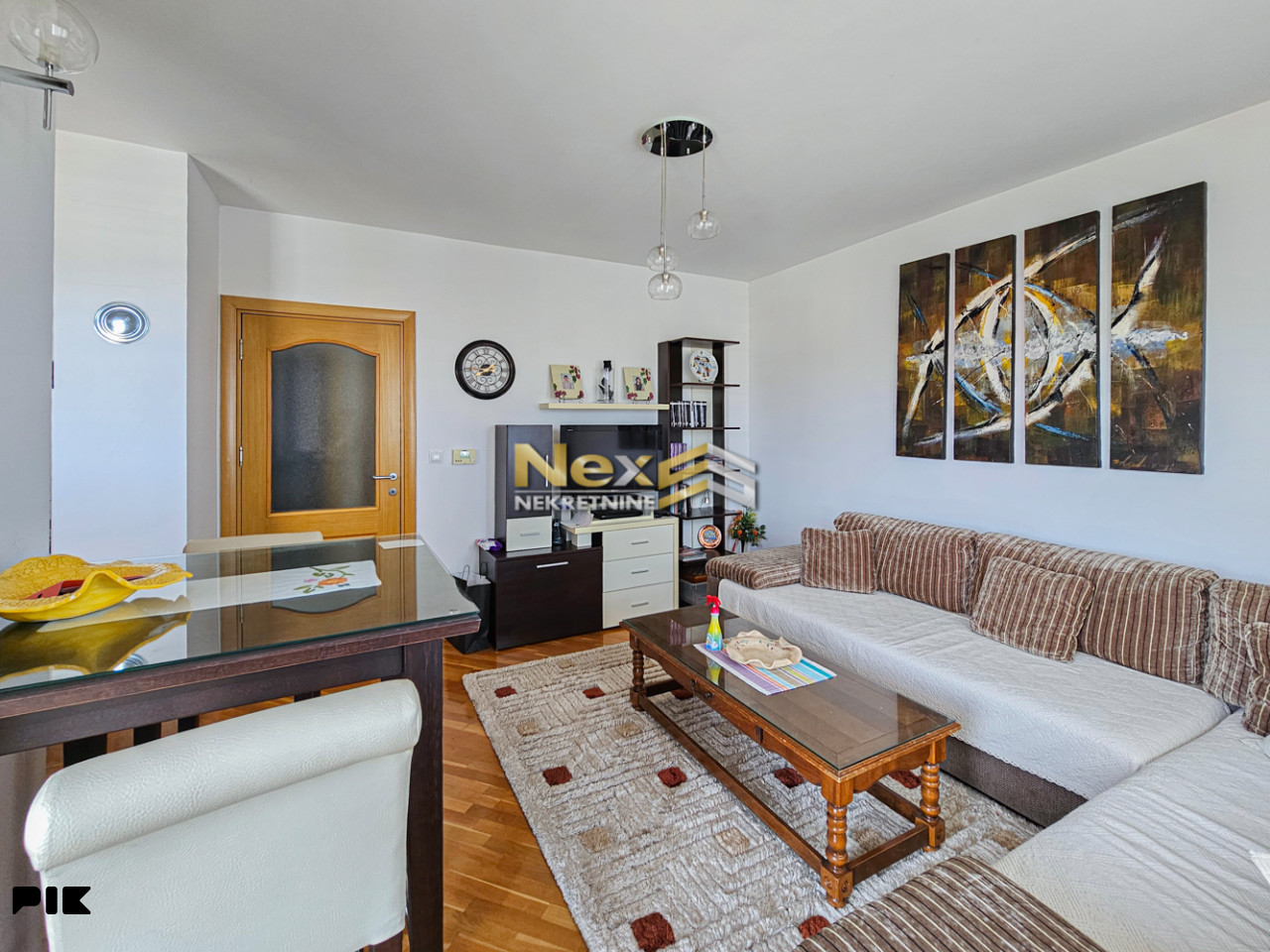 Trosoban stan sa otvorenim pogledom Tibra I/Novi Grad 65,46 m2 14