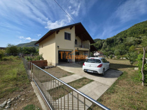 Stambeni objekat 126m2 na placu od 1079m2 - Jagare photo 2
