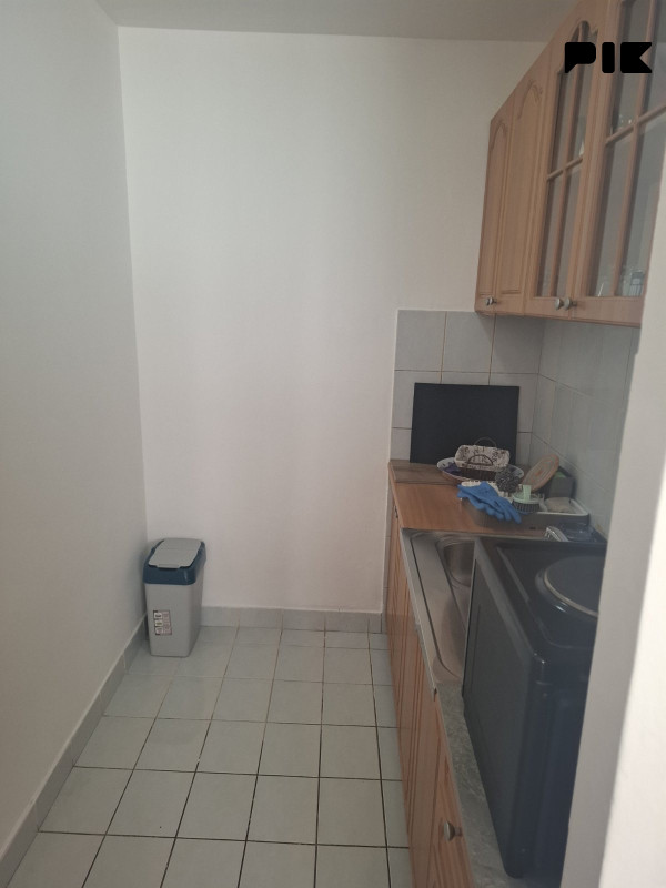 Jednosoban namješten stan / Žrtava Fašizma 7