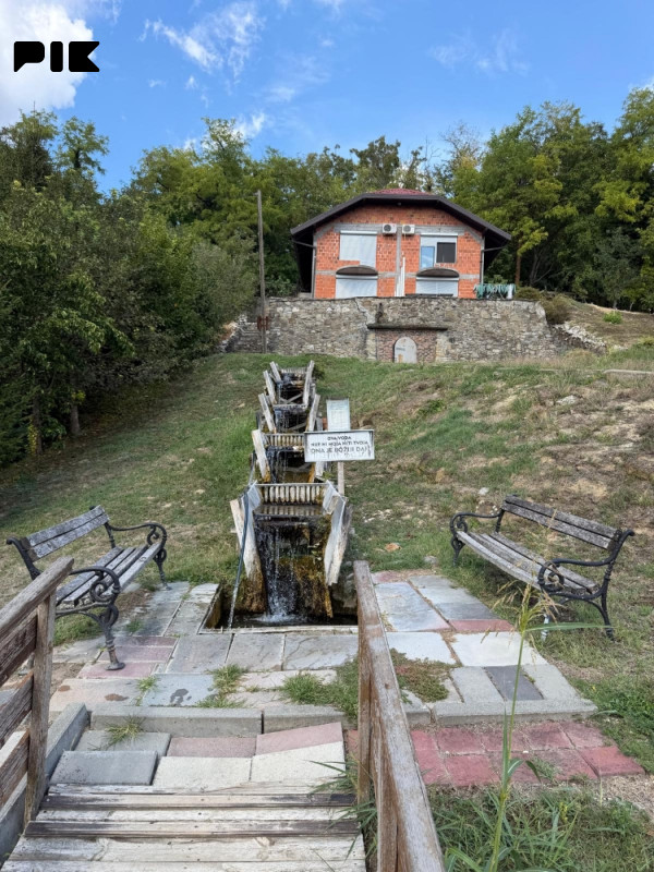 Vikendica - Gornji svilaj (kadar)