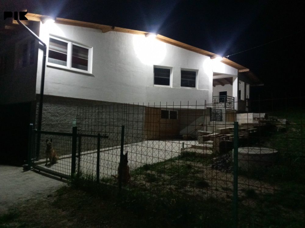 Vikend kuca u Zeniku Rakovica opcina Ilidža info 062604123 6