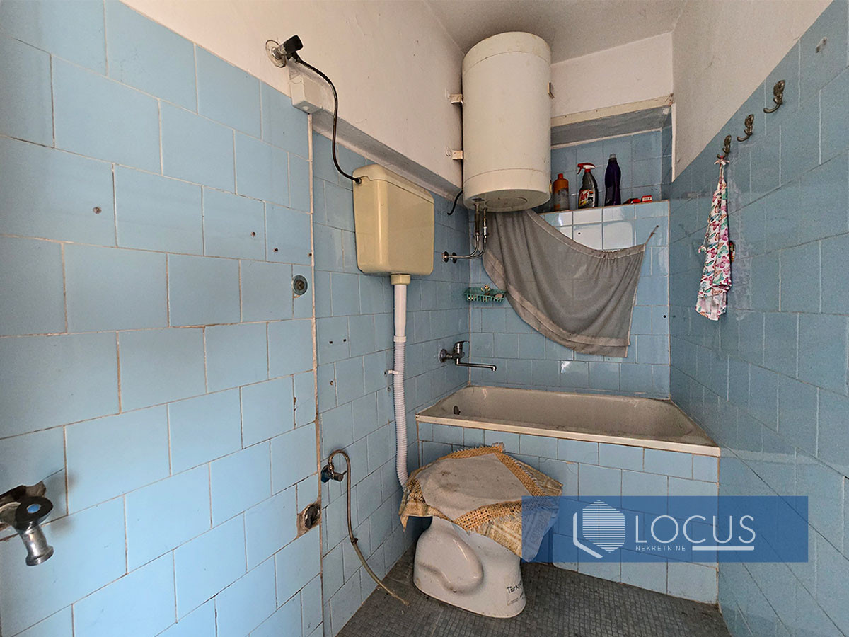 LOCUS: Kuća u izvornom stanju, Bardakčije, Centar 7