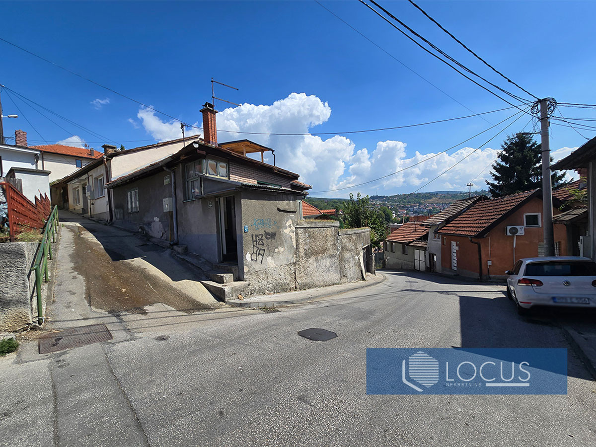 LOCUS: Kuća u izvornom stanju, Bardakčije, Centar 13