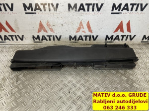 Usis na veznom limu Audi A3 8V 2013 5Q0129254B