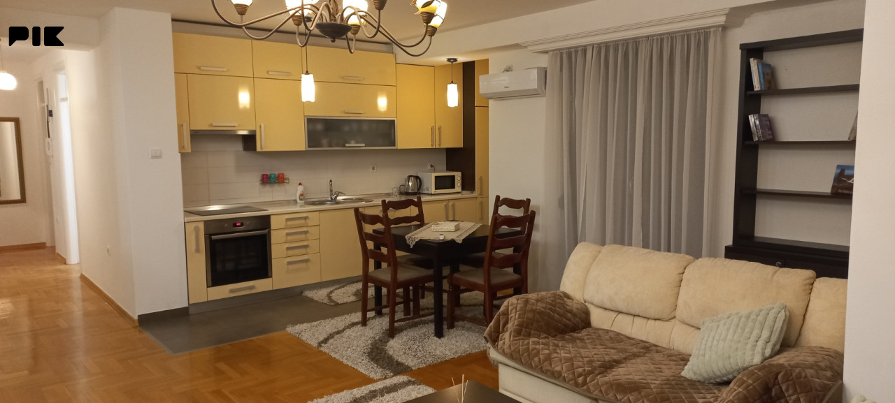 Stan Banja Luka 76m2 2
