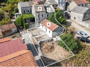 OSOBJAVA, Peljesac  kamene kuce s pogledom na more B i C photo 5