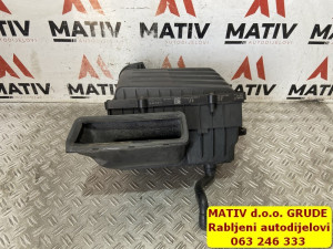 Kućište filtera zraka Audi A3 8V 2,0 TDI 2013 5Q012960