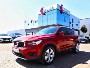 Volvo XC40 2.0 D4 AWD Automatik Momentum VIRTUAL -Full LED-