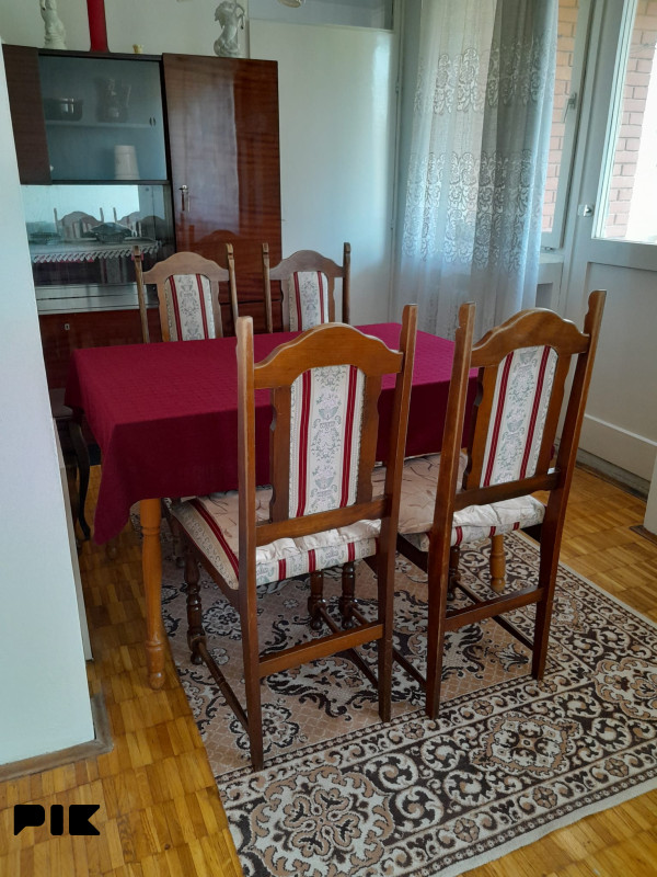 Namješten dvosoban stan u Zvorniku 60m2 3