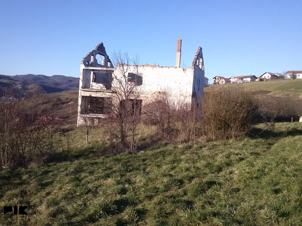 Rajlovac, Sokolje, zemljište od 3009m2 i devastirana kuća 2