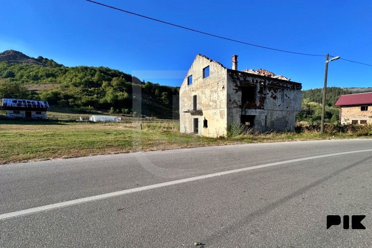 Zemljište sa uknjiženom kućom, Pendičići, Općina Trnovo, (FBiH) 4