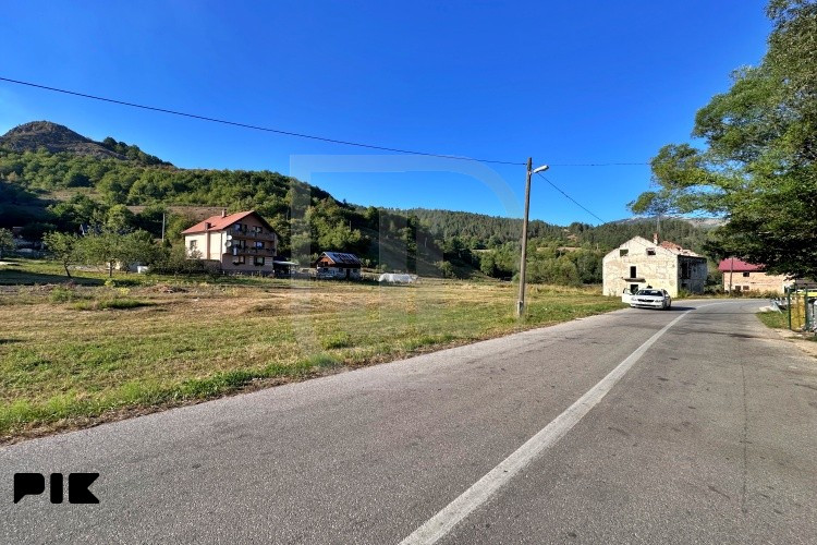 Zemljište sa uknjiženom kućom, Pendičići, Općina Trnovo, (FBiH) 5