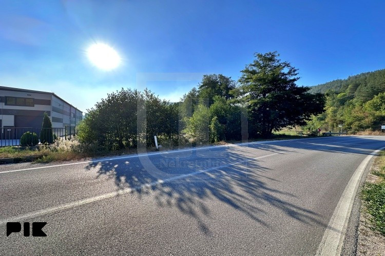 Zemljište sa asfaltnim pristupom, Pendičići, Općina Trnovo,(FBiH) 5