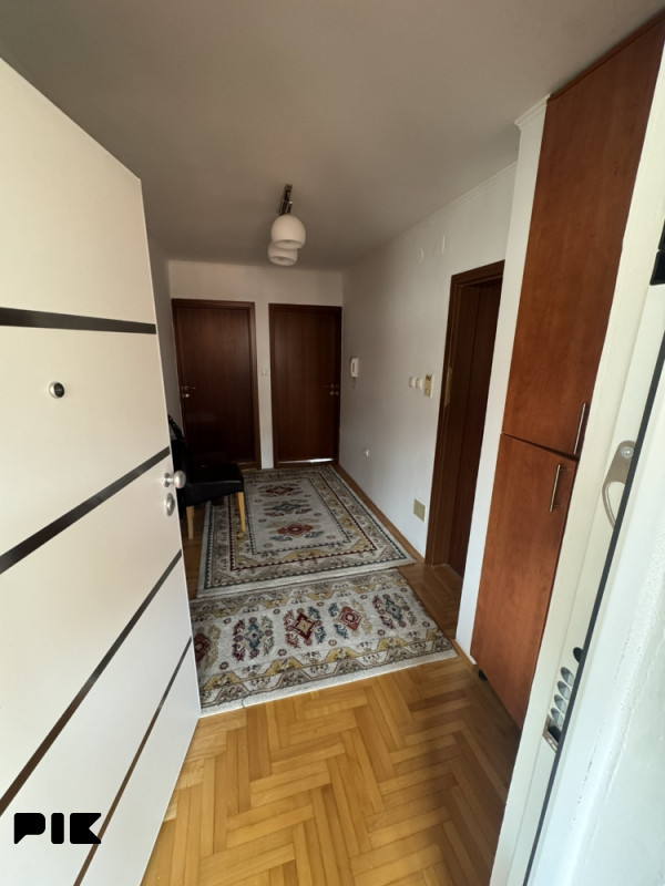 Kuća Sarajevo - Novo Sarajevo 3
