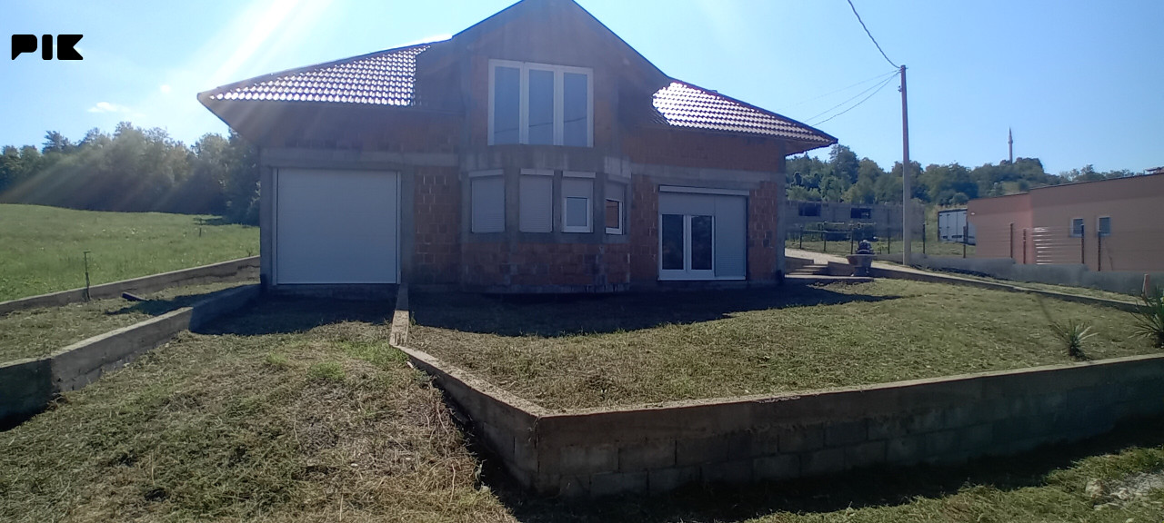 Prizemnica sa potkrovljem 120m2 2