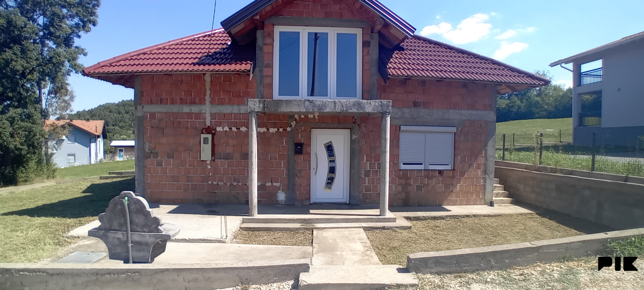 Prizemnica sa potkrovljem 120m2 4
