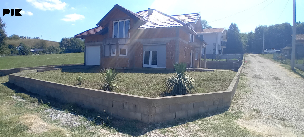 Prizemnica sa potkrovljem 120m2 6