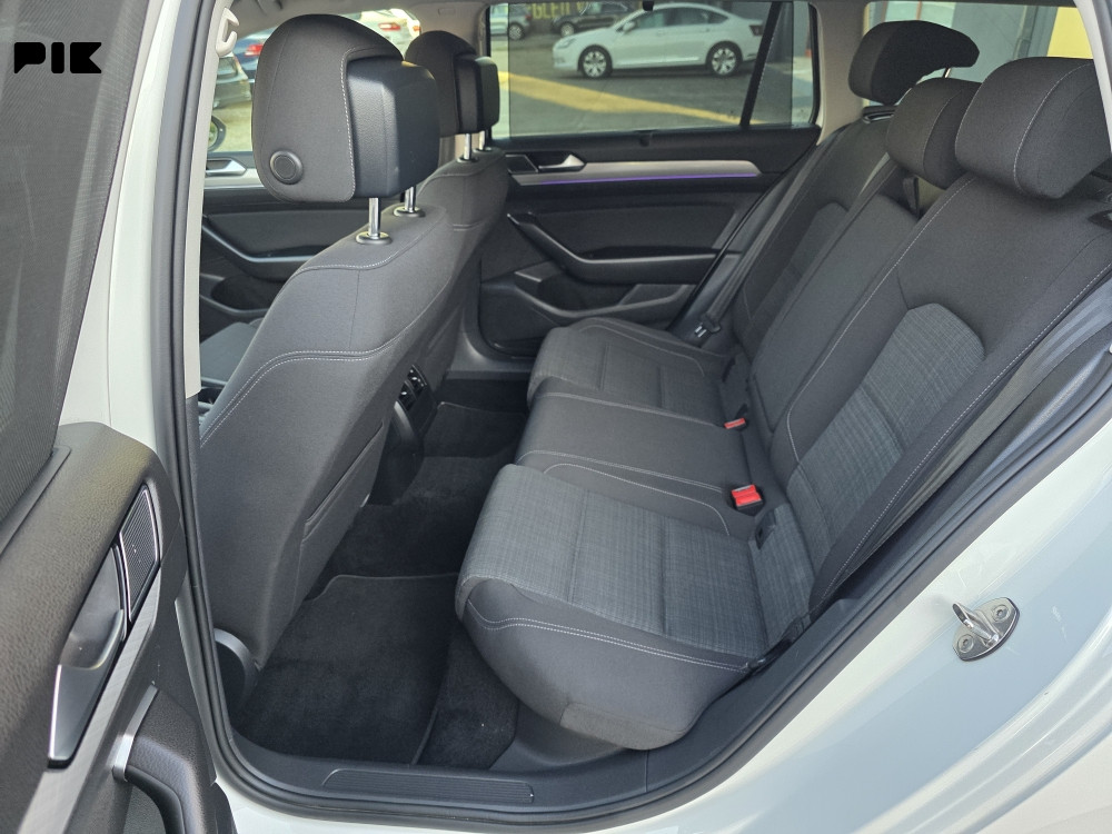 Volkswagen Passat 8 1.6 TDI DSG 2019G FACELIFT 065 007 017