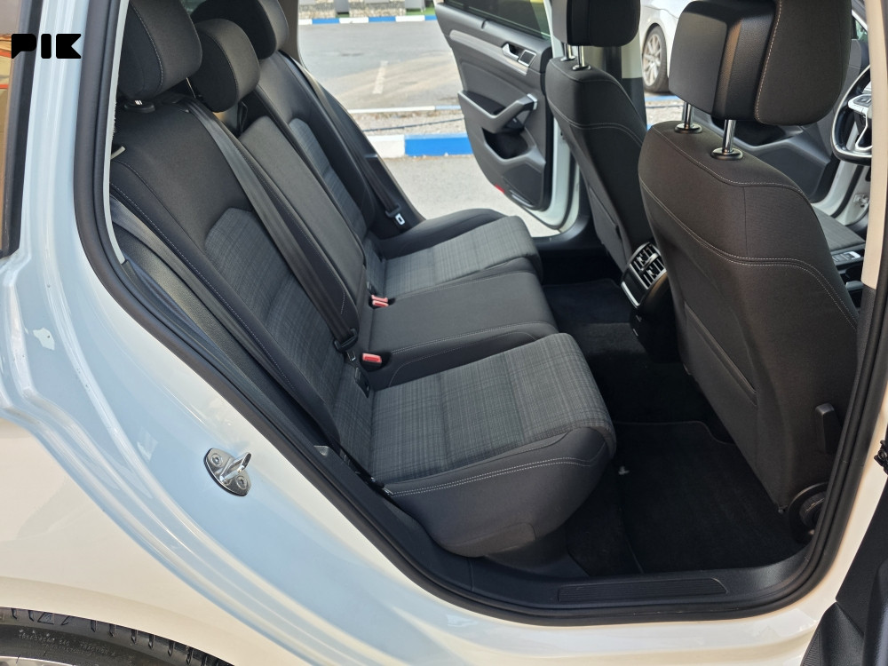 Volkswagen Passat 8 1.6 TDI DSG 2019G FACELIFT 065 007 017