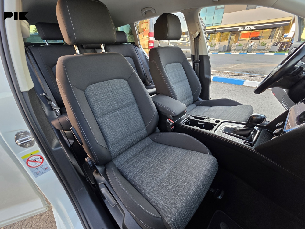Volkswagen Passat 8 1.6 TDI DSG 2019G FACELIFT 065 007 017