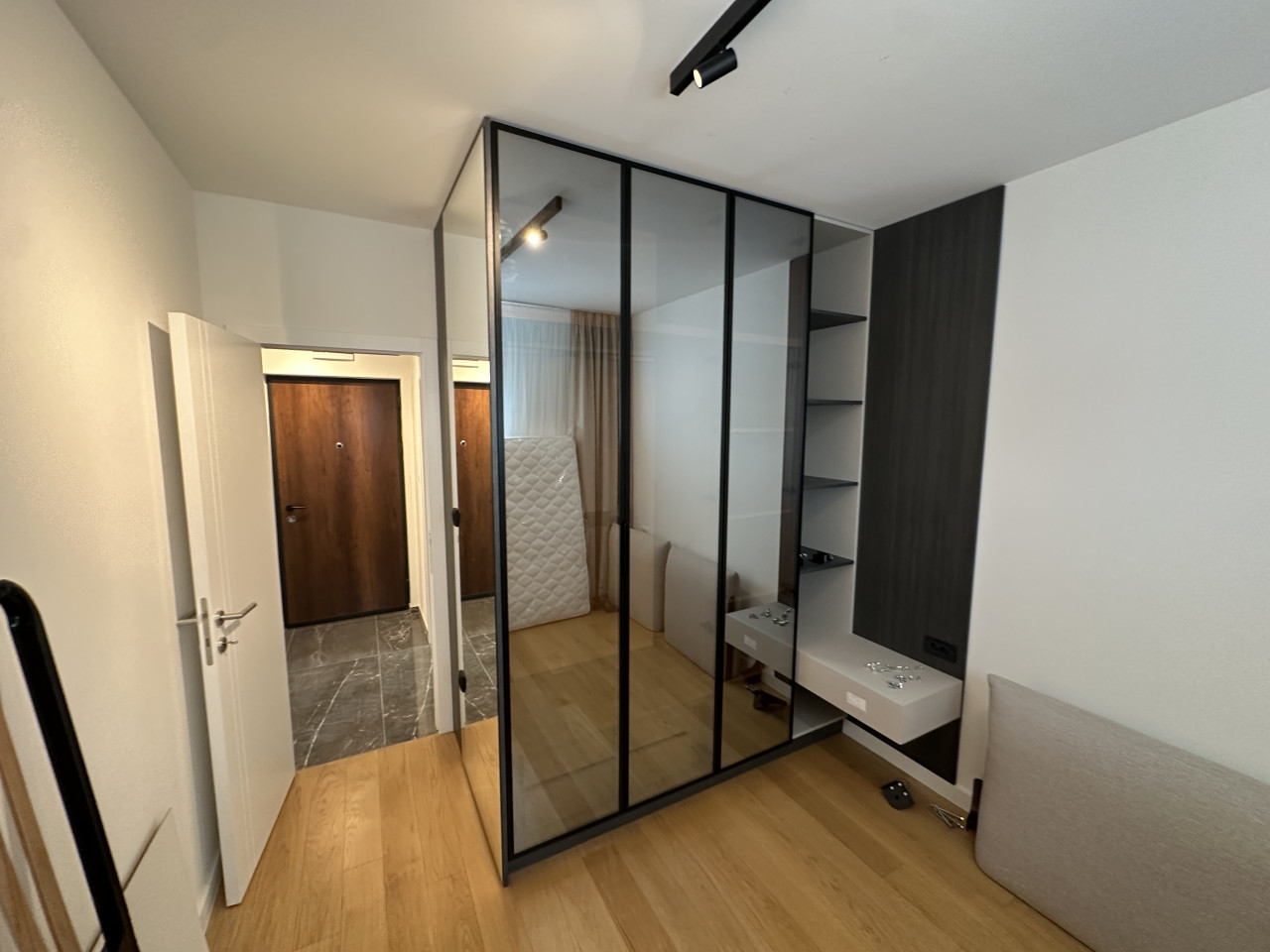 LUX trosoban stan za najam - 56 m2 24