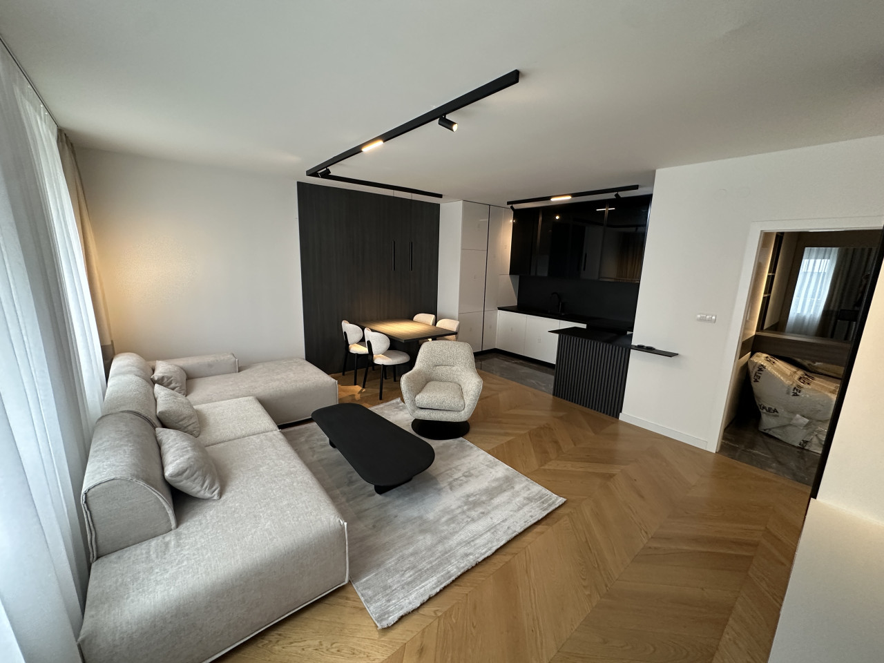 LUX trosoban stan za najam - 63 m2 5