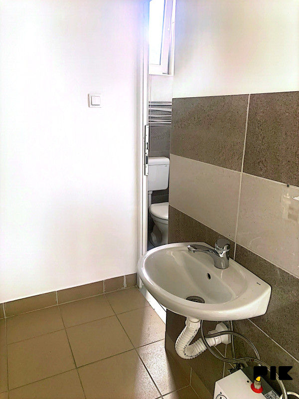 Poslovni prostori Mrkonjić Grad 3