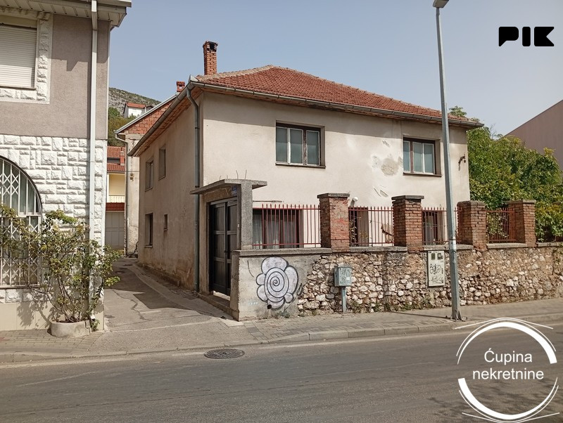 Sprat kuće na Luci, Mostar