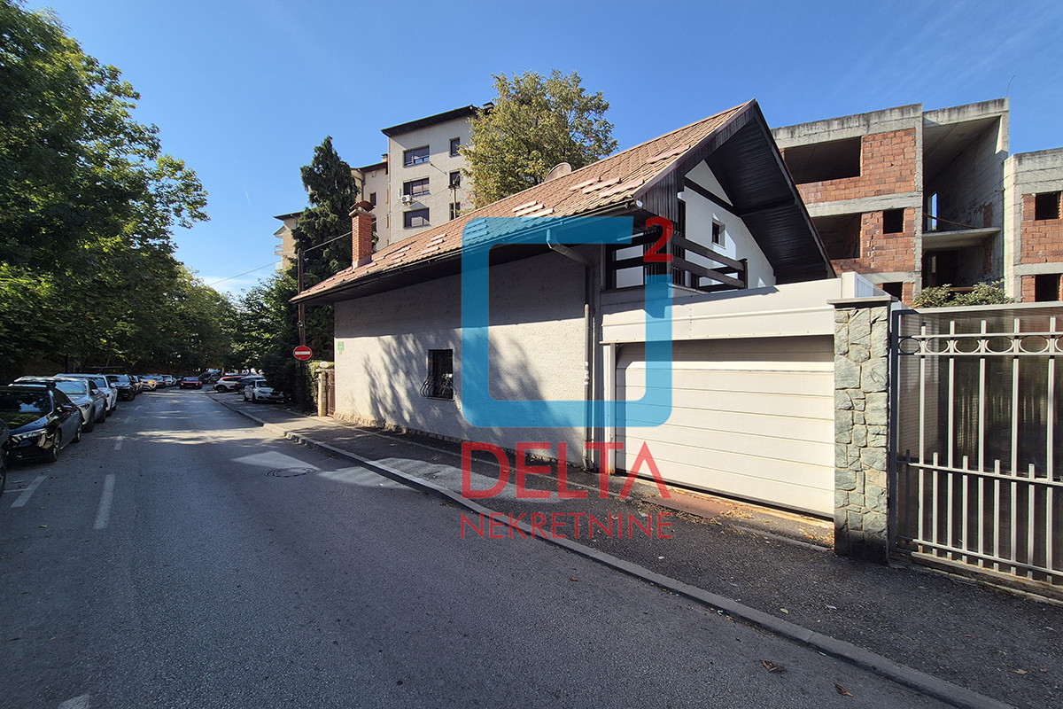 Kuća / 120m2 / Garaža / Parking mjesto / Radnička / Grbavica