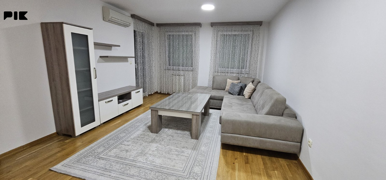 Stan Tuzla Stupine C1 70m2 2