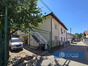 LOCUS prodaje: Kuća i dvorište, Soukbunar, Centar photo 2