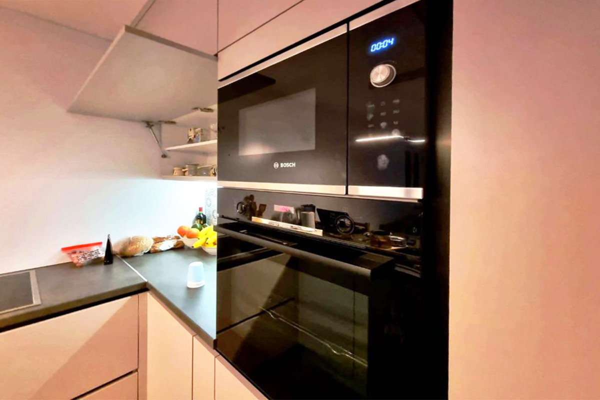 Namješten Penthouse trosoban stan / 91m2 / terasa 30m2 / Dobrinja 9