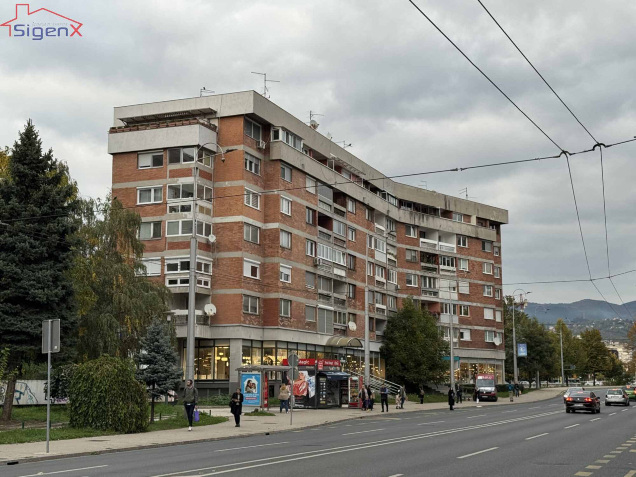 SIGENX izdaje jedoiposoban stan Zagrebačka/ Namješten