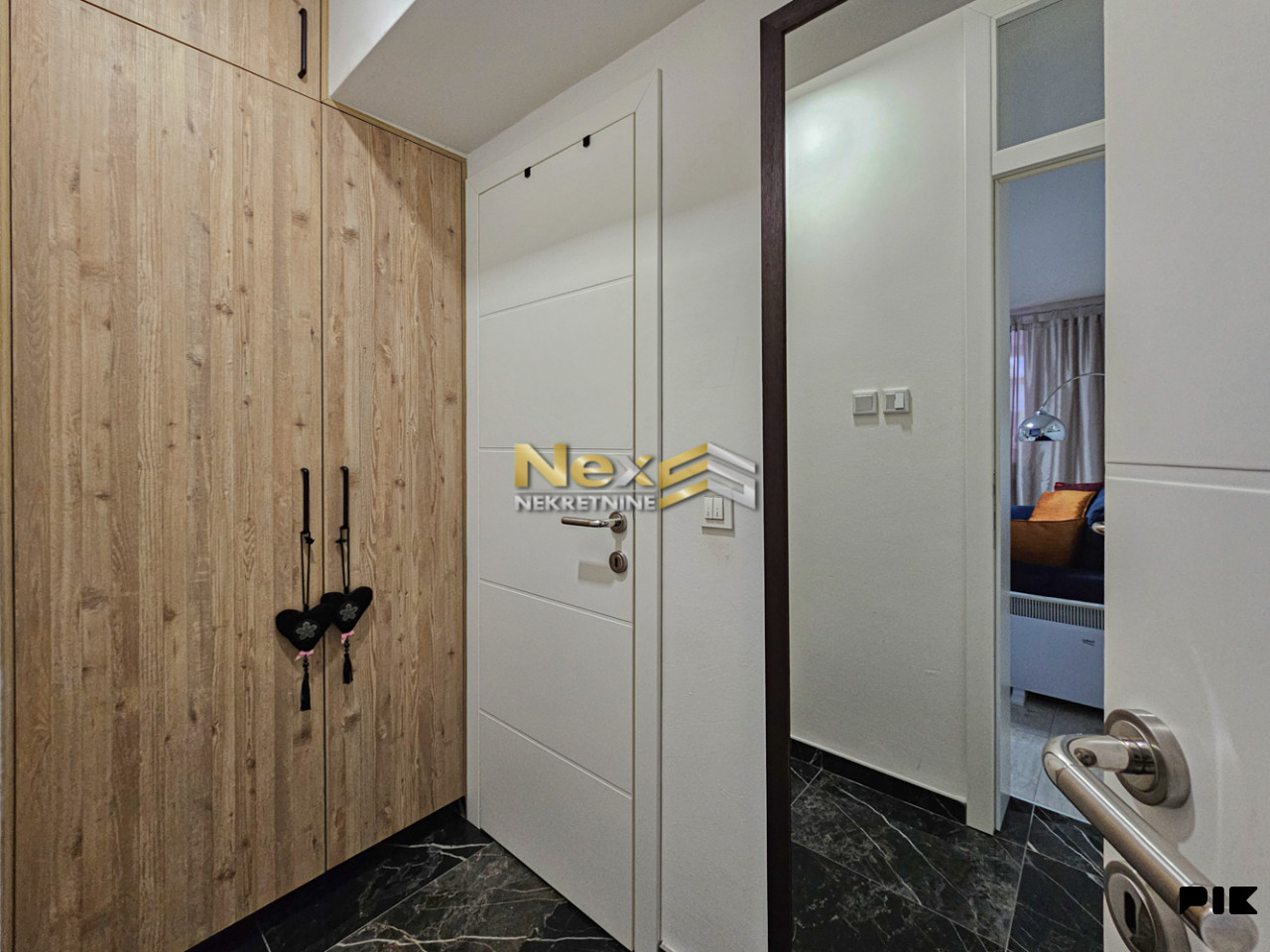 Renoviran trosoban stan Donje Ciglane/Centar 82,55 m2 13