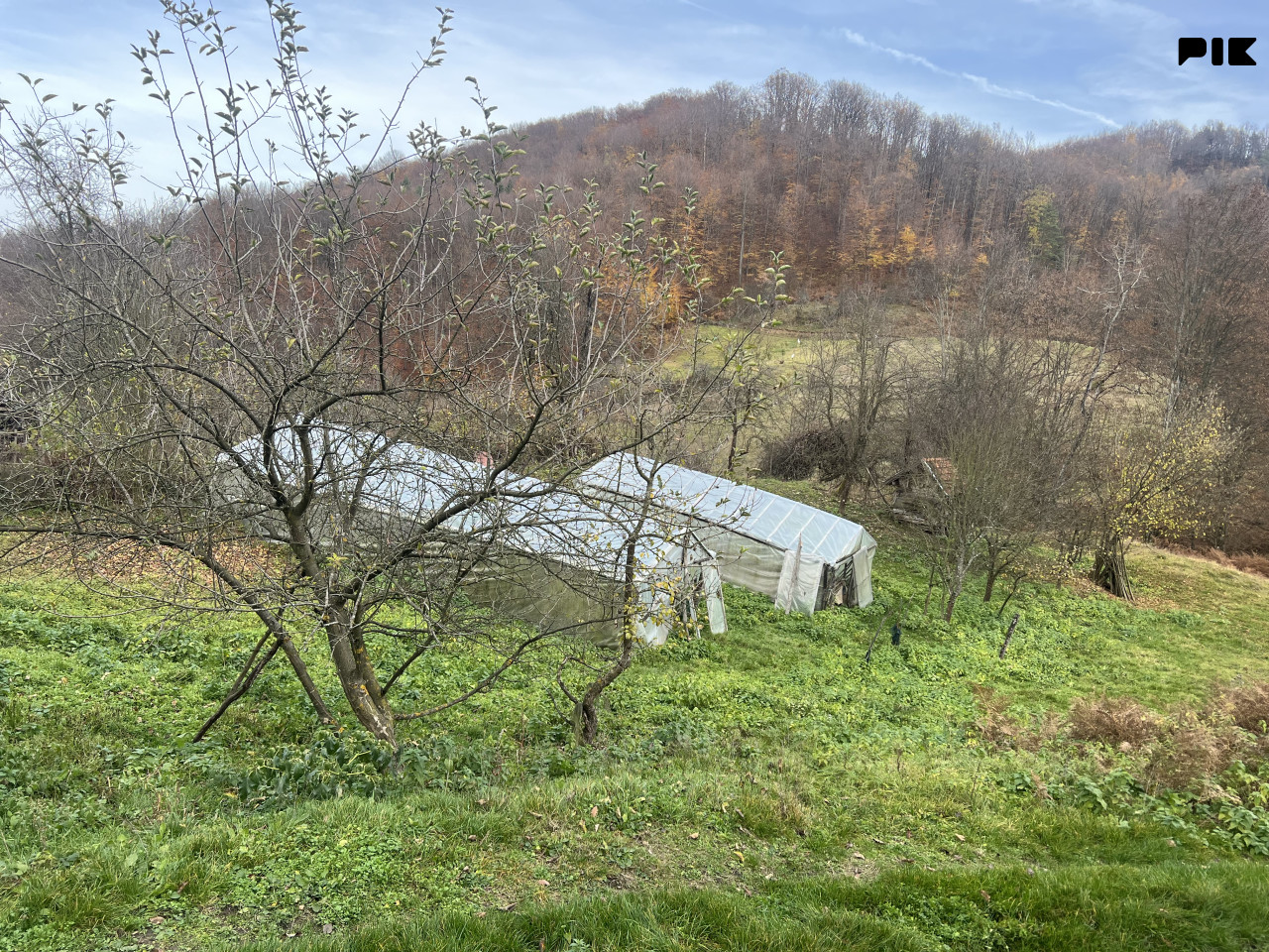 Prodajem kucu 17