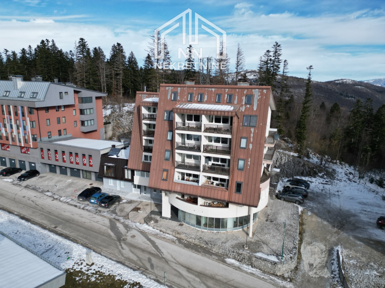 NN Nekretnine : Trosoban stan - Bjelašnica