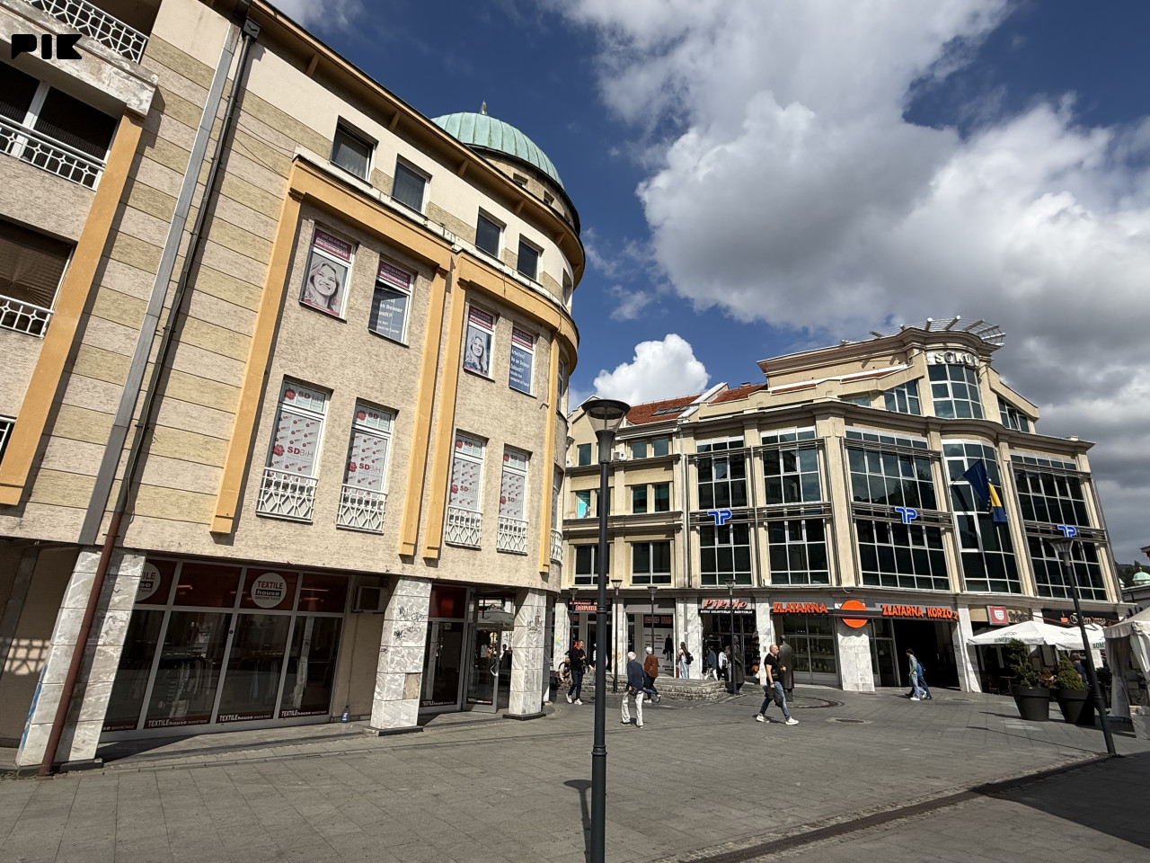 Poslovni prostor - 354 m2 - centar Korzo 2