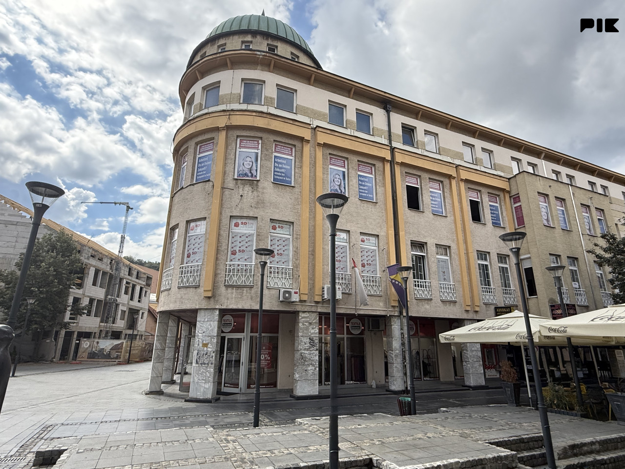 Poslovni prostor - 354 m2 - centar Korzo 3