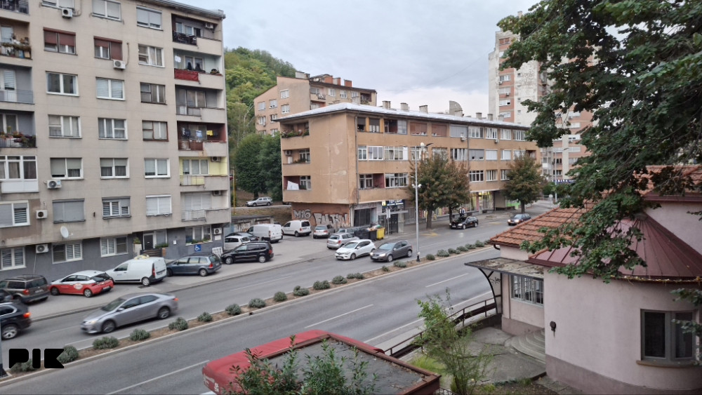 Izdajem jednosoban stan 37m2 6