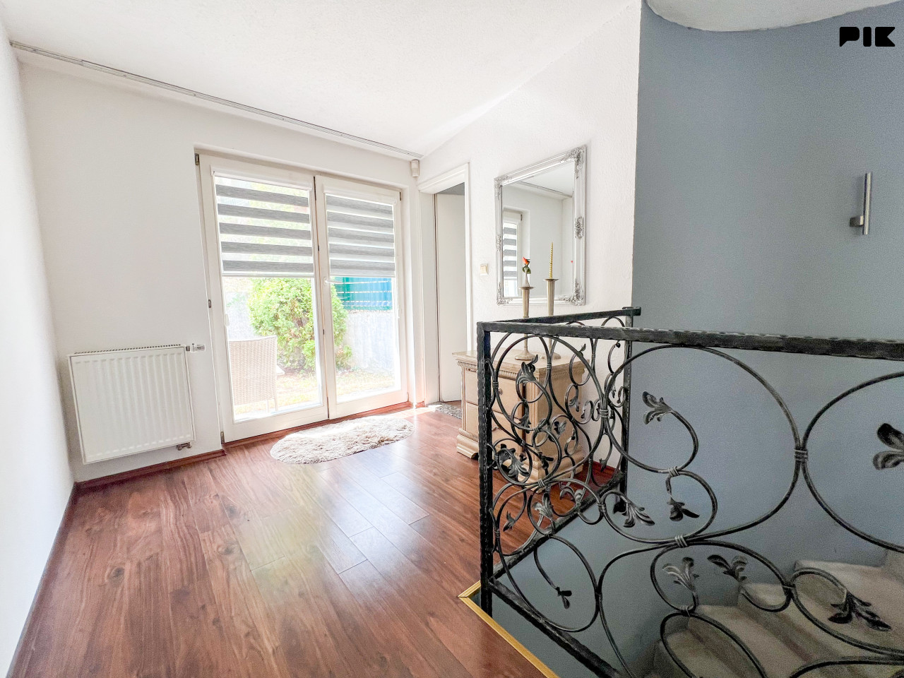 Kuća na 3 etaže 280m2 Alifakovac Stari Grad 13