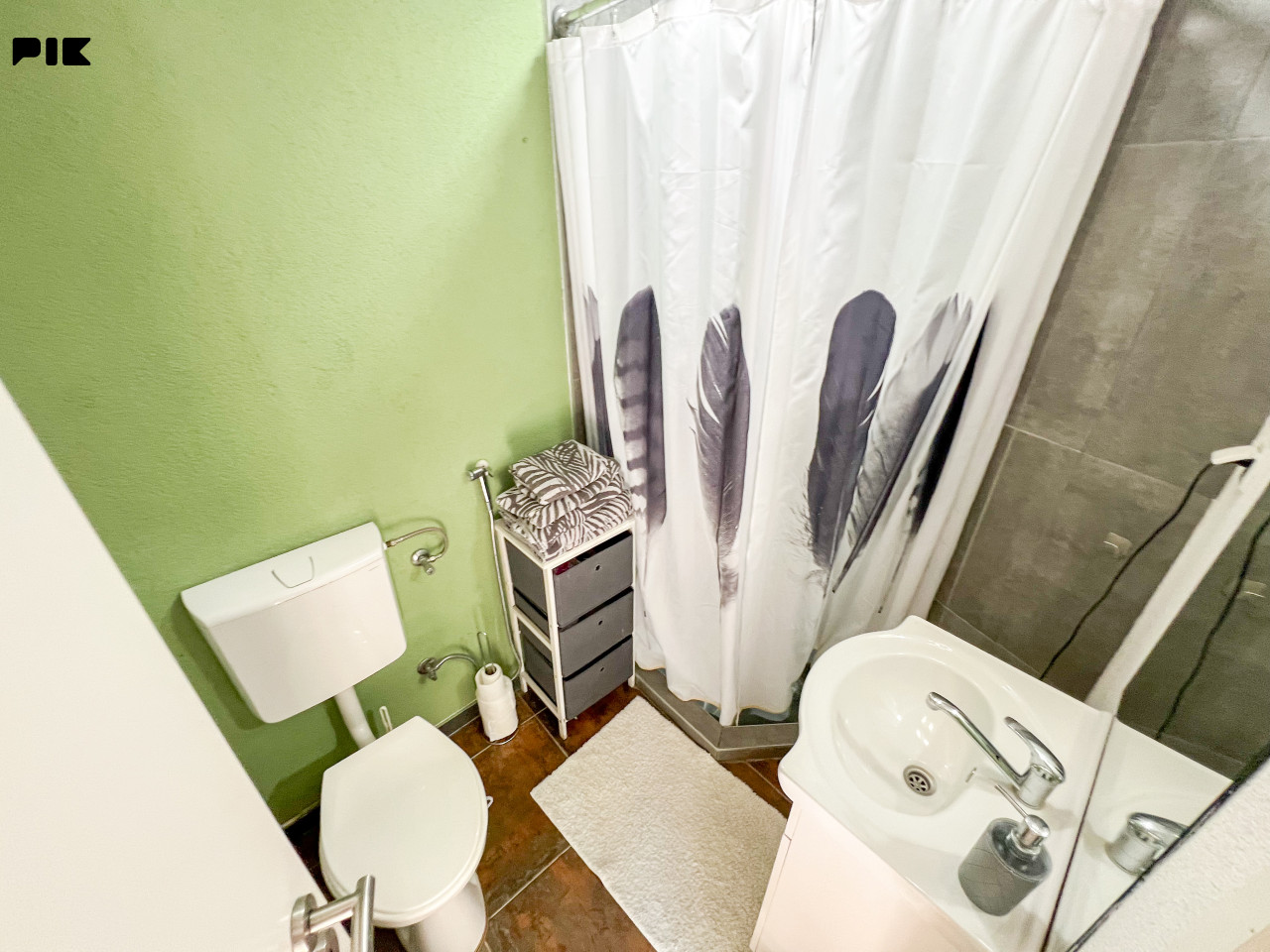 Kuća na 3 etaže 280m2 Alifakovac Stari Grad 15