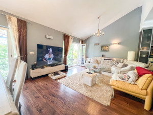 Kuća na 3 etaže 280m2 Alifakovac Stari Grad photo 2